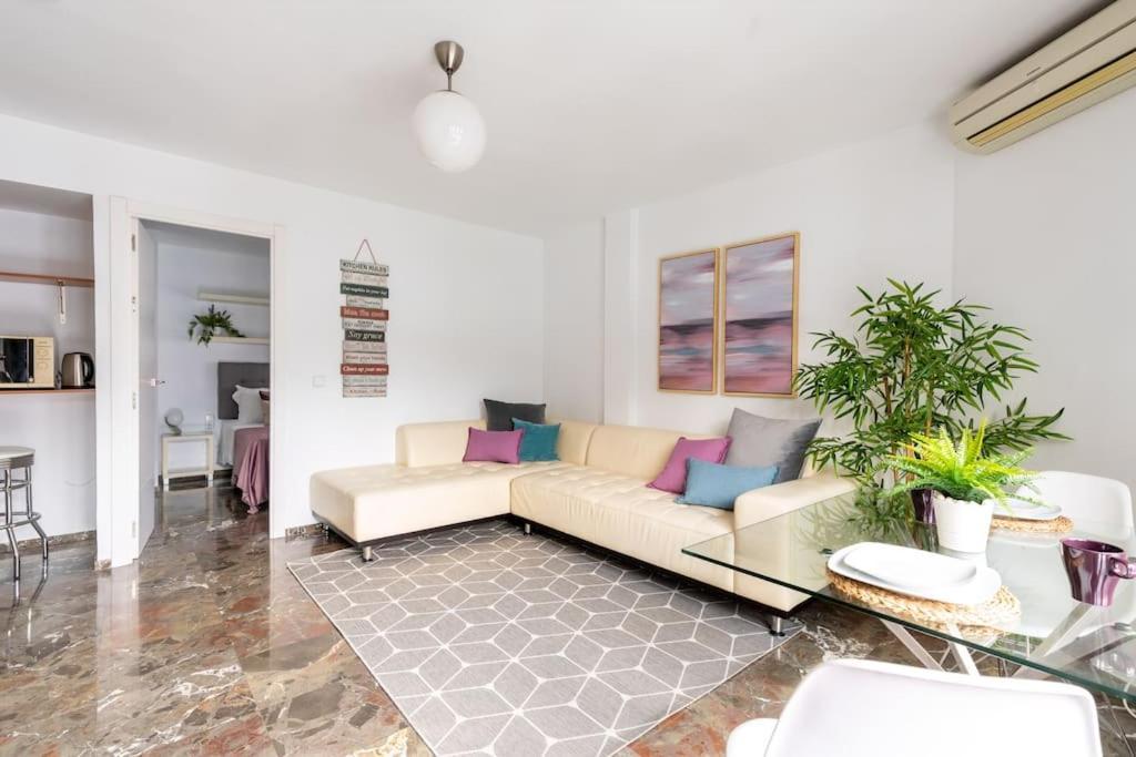 Apartmán Behouse Sierpes Sevilla Exteriér fotografie