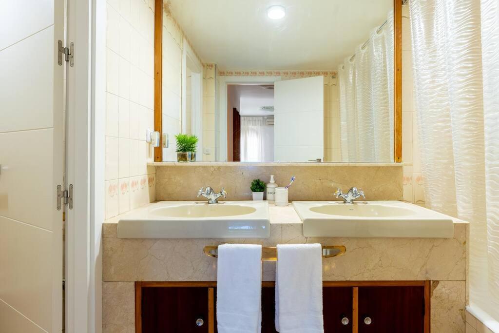 Apartmán Behouse Sierpes Sevilla Exteriér fotografie